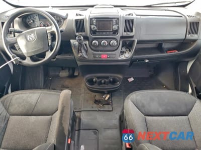 Zdjęcie 8 z 13 samochodu: 2016 RAM PROMASTER 3500 3500 HIGH VIN:3C6URVUG6GE134273 - miniatura