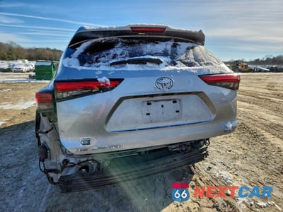Zdjęcie 6 z 15 samochodu: 2021 TOYOTA HIGHLANDER XLE VIN:5TDGZRAH8MS521161 - miniatura