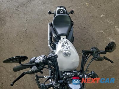 Piąte zdjęcie samochodu w środku: 2017 HARLEY-DAVIDSON XL1200 FORTY-EIGHT VIN:1HD1LC313HC440997 - miniatura