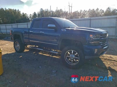 Czwarte zdjęcie samochodu z boku: 2017 CHEV SILVERADO K1500 LTZ VIN:1GCVKSEC1HZ136837 - miniatura