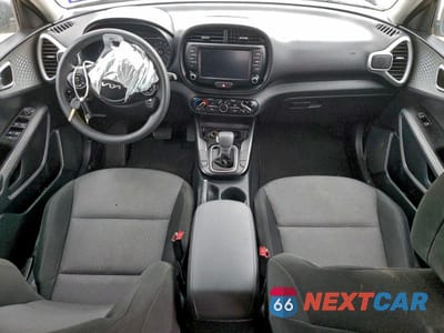 Zdjęcie 8 z 12 samochodu: 2022 KIA SOUL LX VIN:KNDJ23AU9N7802062 - miniatura