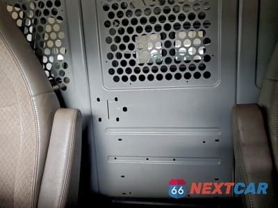 Zdjęcie 10 z 13 samochodu: 2017 GMC SAVANA G2500 VIN:1GTW7AFF0H1911023 - miniatura