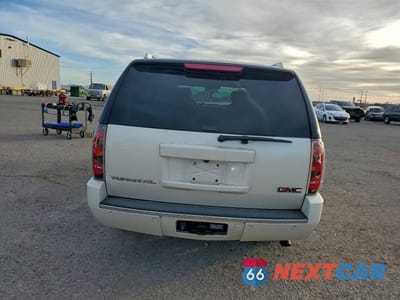 Zdjęcie 6 z 11 samochodu: 2013 GMC YUKON XL DENALI VIN:1GKS2MEF9DR336498 - miniatura