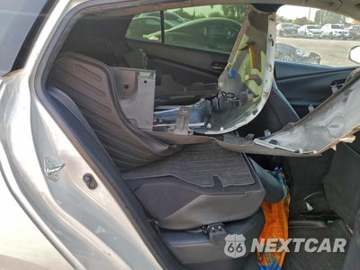 Zdjęcie 10 z 13 samochodu: 2016 TOYOTA PRIUS VIN:JTDKARFU5G3025280 - miniatura