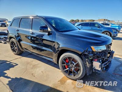 Czwarte zdjęcie samochodu z boku: 2019 JEEP GRAND CHEROKEE SRT-8 VIN:1C4RJFDJ9KC557761 - miniatura