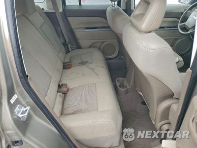 Zdjęcie 11 z 13 samochodu: 2007 JEEP PATRIOT SPORT VIN:1J8FF28W77D286003 - miniatura