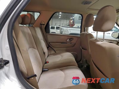 Zdjęcie 11 z 13 samochodu: 2005 MERCURY MARINER VIN:4M2CU57155DJ33926 - miniatura