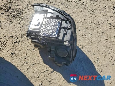 Zdjęcie 12 z 13 samochodu: 2021 MERCEDES-BENZ E 63 AMG-S 4MATIC VIN:W1KZF8KB2MA887187 - miniatura