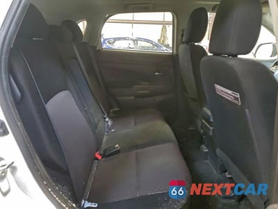 Zdjęcie 11 z 13 samochodu: 2018 MITSUBISHI RVR SE LIMITED VIN:JA4AJ4AW0JZ606210 - miniatura