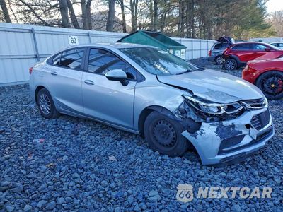 Czwarte zdjęcie samochodu z boku: 2017 CHEVROLET CRUZE LS VIN:1G1BC5SM5H7273931 - miniatura