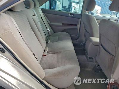 Zdjęcie 10 z 12 samochodu: 2005 TOYOTA CAMRY LE VIN:4T1BE32K55U093796 - miniatura