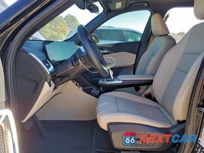 Zdjęcie 7 z 14 samochodu: 2024 BMW X1 XDRIVE28I VIN:WBX73EF09R5Z89137 - miniatura