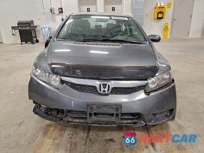 Piąte zdjęcie samochodu w środku: 2009 HONDA CIVIC LX-S VIN:2HGFA16619H104256 - miniatura