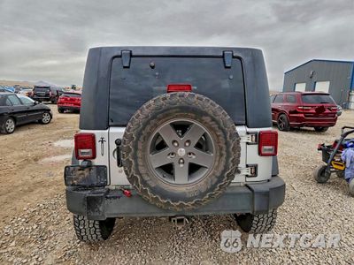 Zdjęcie 6 z 13 samochodu: 2008 JEEP WRANGLER UNLIMITED SAHARA VIN:1J8GA59148L553841 - miniatura