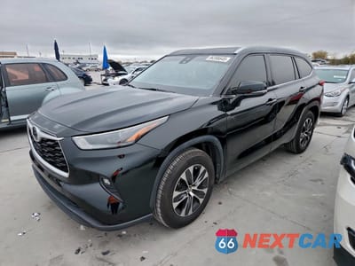 2022 TOYOTA HIGHLANDER XLE 5TDGZRAHXNS555782 - główne zdjęcie licytacji z USA - miniatura
