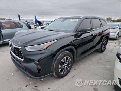 2022 TOYOTA HIGHLANDER XLE 5TDGZRAHXNS555782 - główne zdjęcie licytacji z USA - miniatura