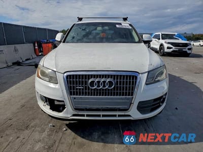 Piąte zdjęcie samochodu w środku: 2012 AUDI Q5 PREMIUM PLUS VIN:WA1LFAFP3CA054746 - miniatura