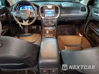 Zdjęcie 8 z 12 samochodu: 2020 CHRYSLER 300 TOURING VIN:2C3CCARG1LH233724 - miniatura