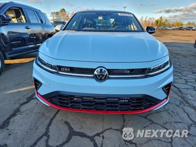 Piąte zdjęcie samochodu w środku: 2025 VOLKSWAGEN JETTA GLI AUTOBAHN VIN:3VW2T7BU8SM028165 - miniatura