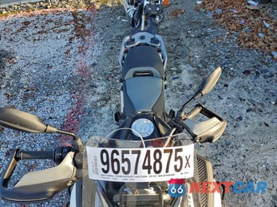 Piąte zdjęcie samochodu w środku: 2025 BMW R 1300 GS ADVENTURE VIN:WB10M3308S6L17815 - miniatura