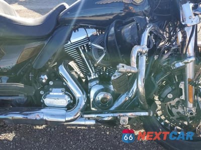 Zdjęcie 7 z 10 samochodu: 2013 HARLEY-DAVIDSON FLHTK ELECTRA GLIDE ULTRA LIMITED VIN:1HD1KEM24DB641989 - miniatura