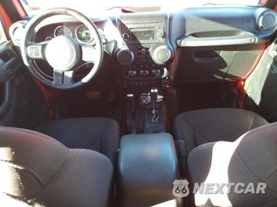 Zdjęcie 8 z 13 samochodu: 2015 JEEP WRANGLER UNLIMITED SPORT VIN:1C4HJWDG9FL528640 - miniatura