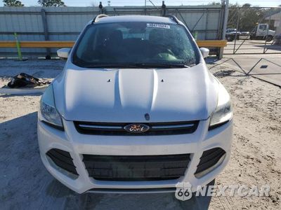 Piąte zdjęcie samochodu w środku: 2016 FORD ESCAPE SE VIN:1FMCU0GX5GUC35285 - miniatura