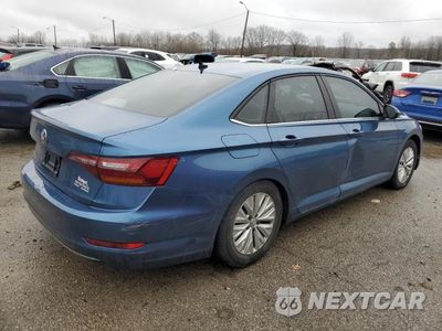 Trzecie zdjęcie samochodu z tyłu: 2019 VOLKSWAGEN JETTA S VIN:3VWCB7BU9KM182309 - miniatura