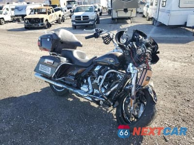 2013 HARLEY-DAVIDSON FLHTK ELECTRA GLIDE ULTRA LIMITED 1HD1KEM24DB641989 - główne zdjęcie licytacji z USA - miniatura