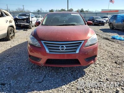 Piąte zdjęcie samochodu w środku: 2014 NISSAN SENTRA S VIN:3N1AB7AP6EY328512 - miniatura