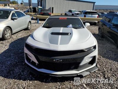Piąte zdjęcie samochodu w środku: 2019 CHEVROLET CAMARO SS VIN:1G1FH3D77K0115587 - miniatura