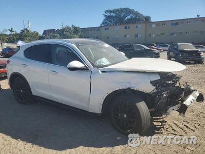 Czwarte zdjęcie samochodu z boku: 2021 ALFA ROMEO STELVIO SPORT VIN:ZASPAJAN4M7D15450 - miniatura