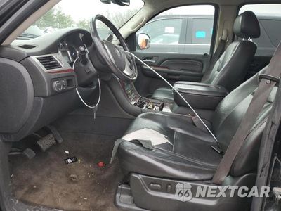 Zdjęcie 7 z 13 samochodu: 2009 CADILLAC ESCALADE ESV LUXURY VIN:1GYFC26279R253373 - miniatura
