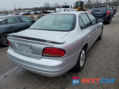 Trzecie zdjęcie samochodu z tyłu: 2002 OLDSMOBILE INTRIGUE GL VIN:1G3WS52H52F203826 - miniatura