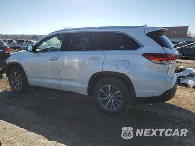 Drugie zdjęcie samochodu z przodu: 2018 TOYOTA HIGHLANDER SE VIN:5TDJZRFH4JS827137 - miniatura