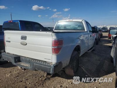 Trzecie zdjęcie samochodu z tyłu: 2016 FORD F150 VIN:1FTNF1CFXCKD31607 - miniatura