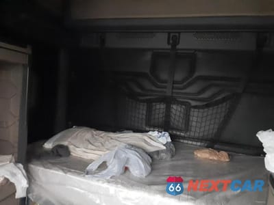 Zdjęcie 6 z 10 samochodu: 2011 FREIGHTLINER CASCADIA 125 VIN:1FUJGLDR6BLAY2095 - miniatura
