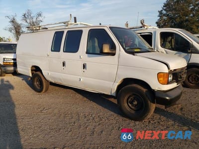 Czwarte zdjęcie samochodu z boku: 2006 FORD ECONOLINE E350 SUPER DUTY VAN VIN:1FTSS34L76HA15033 - miniatura