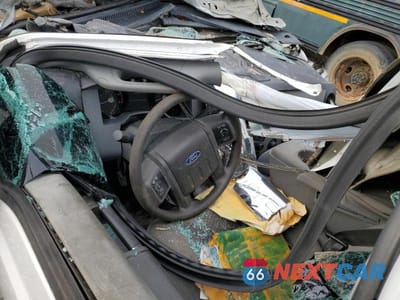 Zdjęcie 8 z 11 samochodu: 2015 FORD F450 SUPER DUTY VIN:1FDUF4HT3FEA46600 - miniatura