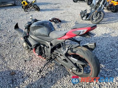 Trzecie zdjęcie samochodu z tyłu: 2014 SUZUKI GSX-R750 VIN:JS1GR7MA3E2101197 - miniatura