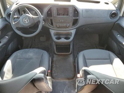 Zdjęcie 8 z 13 samochodu: 2022 MERCEDES-BENZ METRIS VIN:W1YV0BEY8N4132659 - miniatura