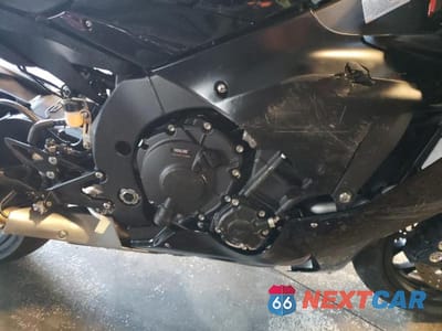 Zdjęcie 7 z 10 samochodu: 2023 YAMAHA YZFR1 VIN:JYARN66E5PA003541 - miniatura