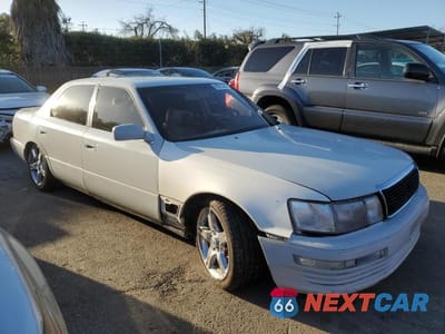Czwarte zdjęcie samochodu z boku: 1992 LEXUS LS 400 VIN:JT8UF11E2N0143781 - miniatura