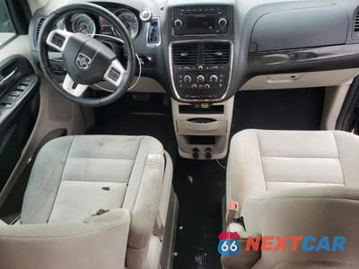 Zdjęcie 8 z 13 samochodu: 2016 DODGE GRAND CARAVAN SXT VIN:2C7WDGCG3GR364156 - miniatura