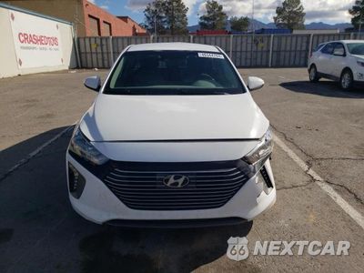 Piąte zdjęcie samochodu w środku: 2019 HYUNDAI IONIQ SEL VIN:KMHC75LC4KU159946 - miniatura
