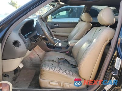 Zdjęcie 7 z 12 samochodu: 1992 LEXUS LS 400 VIN:JT8UF11E2N0143781 - miniatura