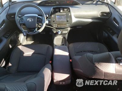 Zdjęcie 8 z 12 samochodu: 2019 TOYOTA PRIUS VIN:JTDKARFU1K3098400 - miniatura