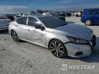 Czwarte zdjęcie samochodu z boku: 2019 NISSAN ALTIMA SR VIN:1N4BL4CV0KC229297 - miniatura