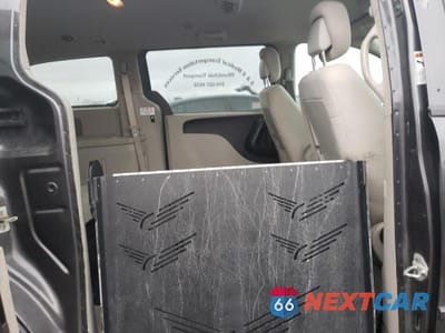 Zdjęcie 11 z 13 samochodu: 2016 DODGE GRAND CARAVAN SXT VIN:2C7WDGCG3GR364156 - miniatura