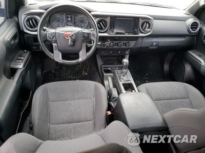 Zdjęcie 8 z 12 samochodu: 2016 TOYOTA TACOMA DOUBLE CAB VIN:5TFCZ5AN4GX009988 - miniatura